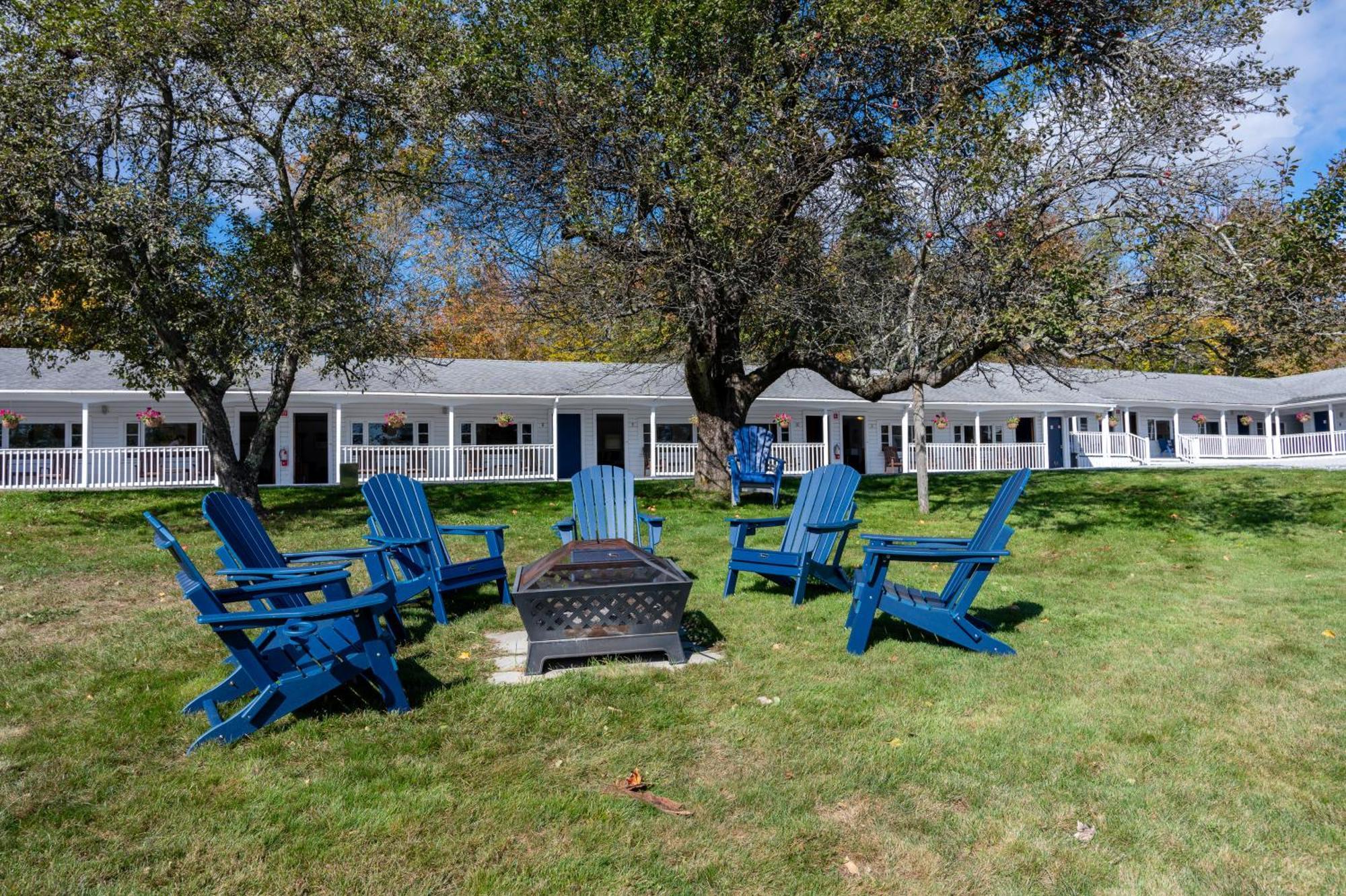 Yardarm Motel Searsport Ngoại thất bức ảnh