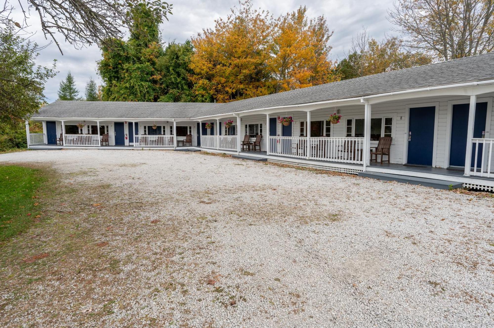 Yardarm Motel Searsport Ngoại thất bức ảnh