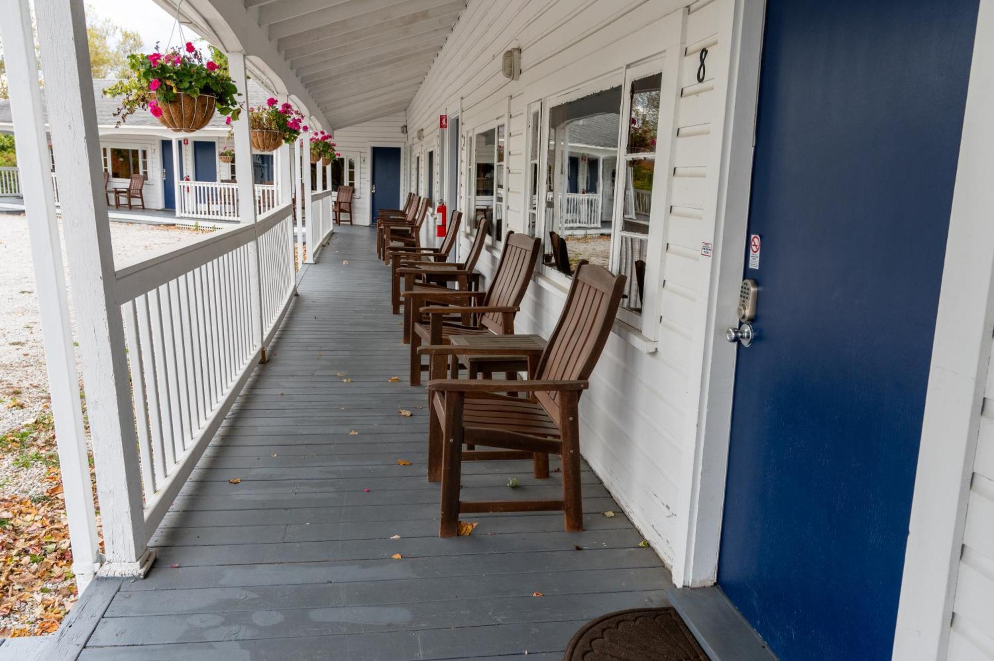 Yardarm Motel Searsport Ngoại thất bức ảnh