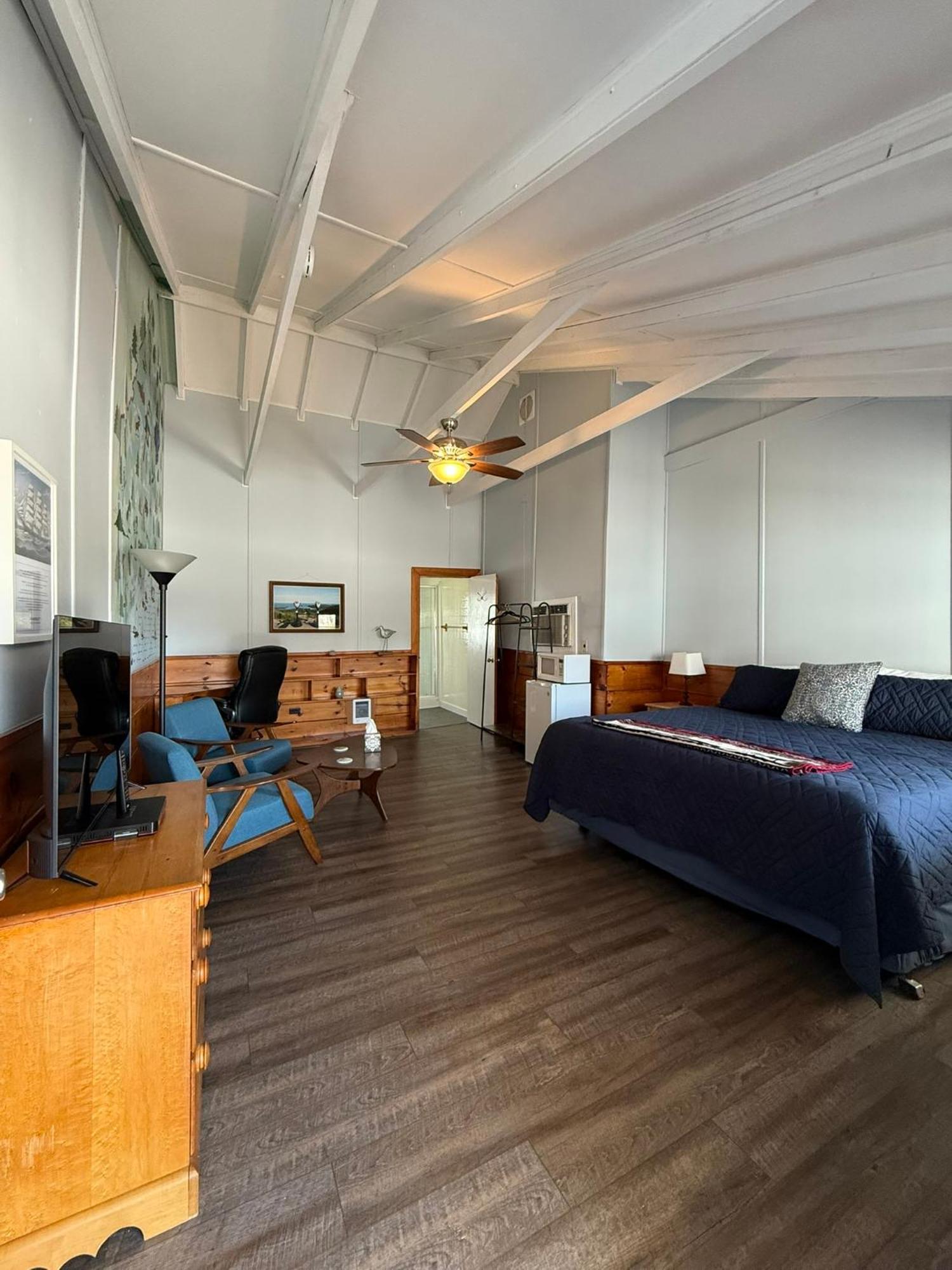 Yardarm Motel Searsport Ngoại thất bức ảnh